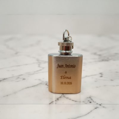 Llavero petaca 30ml mini.
