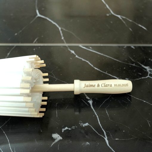 Sombrilla de madera y tela en papel - Imagen 3